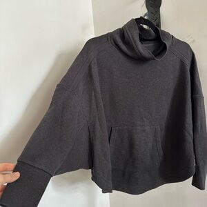 Batwing Raglan Sleeve Prana sweater, top turtleneck, xs